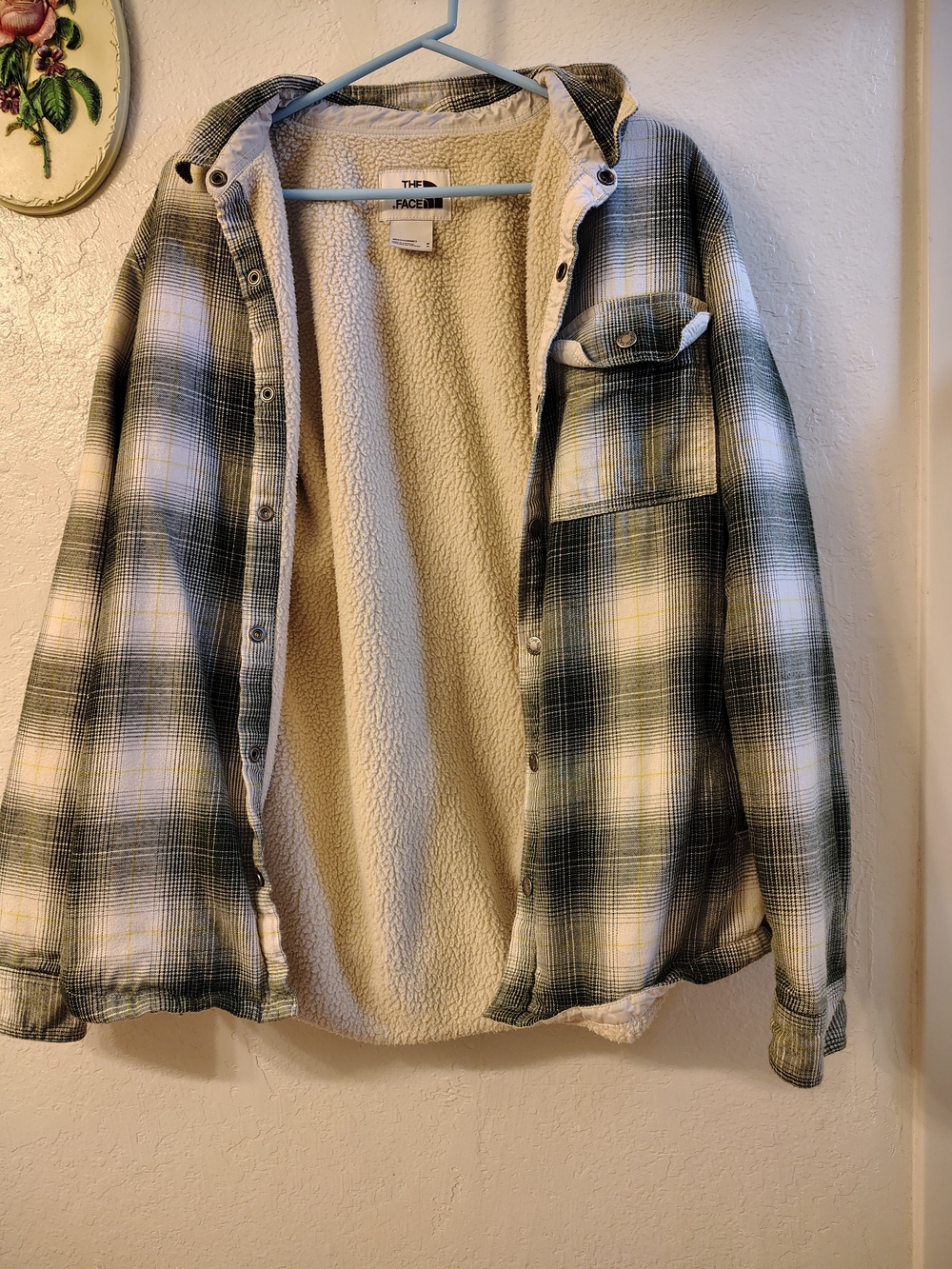 The North Face Green & Cream Plaid Sherpa-Lined Shirt Jacket
